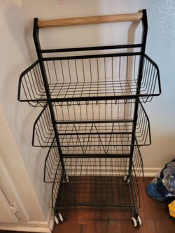 Snack/organizer