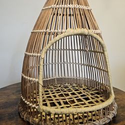 Straw Cat House