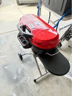 Coleman Road trip 285 stand-up propane barbecue propane