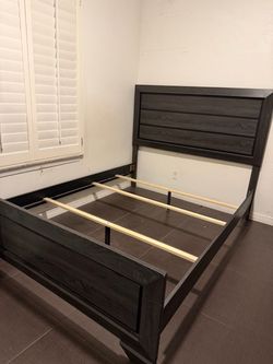 Ashley queen bed