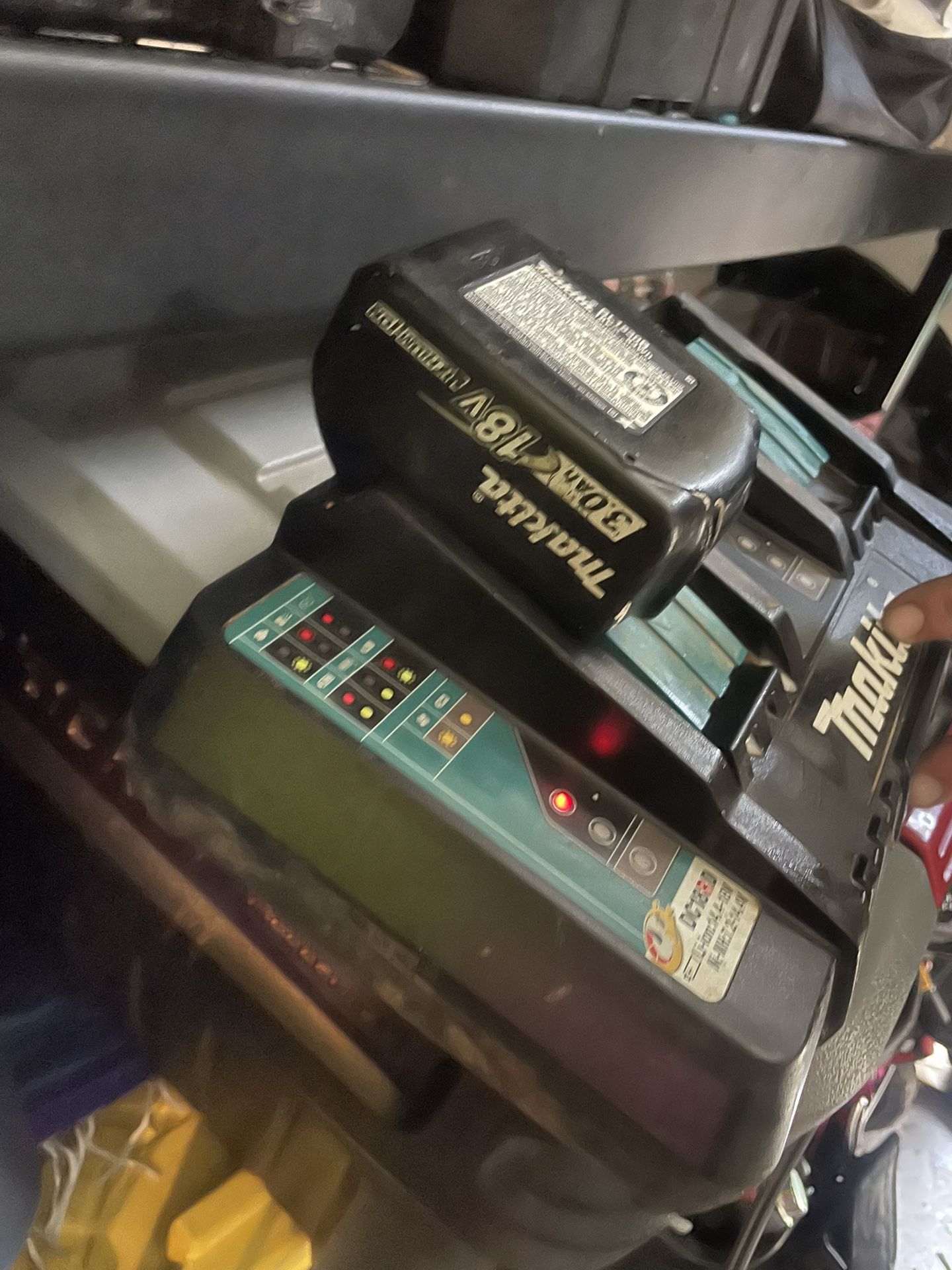 Makita Double Charger