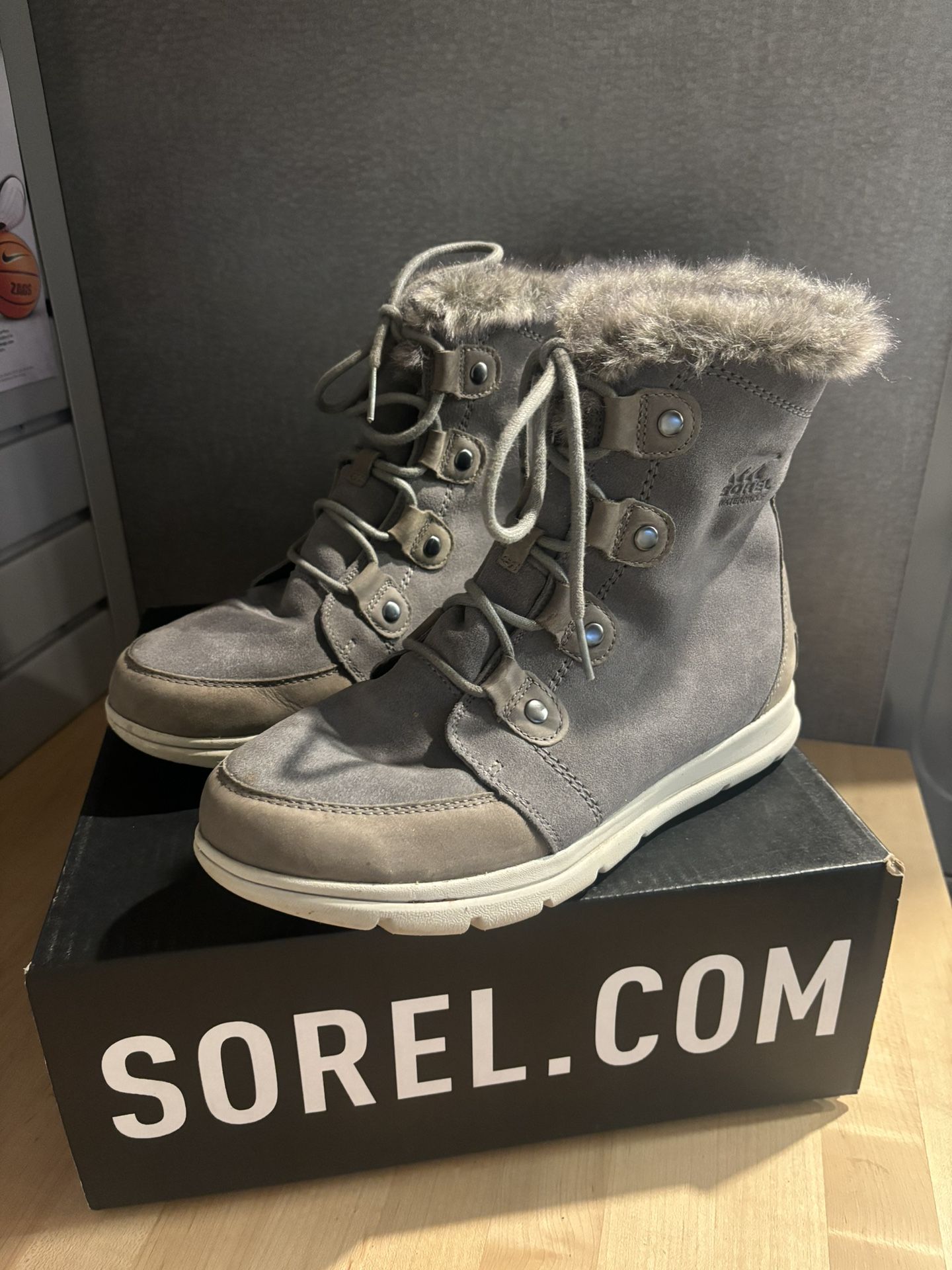 Sorel Boots Women’s Size 11