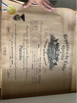 Ejército de la República de Cuba. Diploma y medalla militar