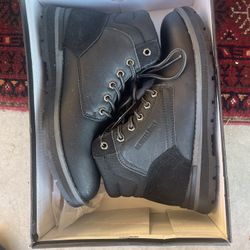 Members Only boots size 7 boys