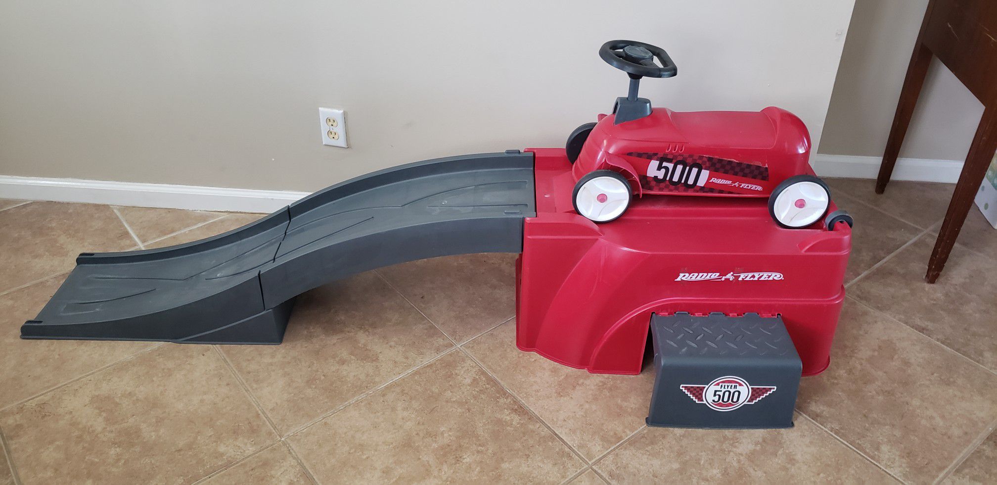 Radio Flyer 500 ride-on with Ramp