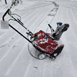 Toro 2-Cycle 21" Snow Blower