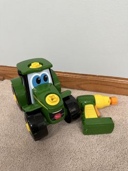 John Deere Toy Tractor- Take Apart And Rebuild 