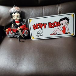 2 Betty Boop Items