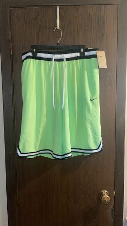 NIKE BASKETBALL SHORTS