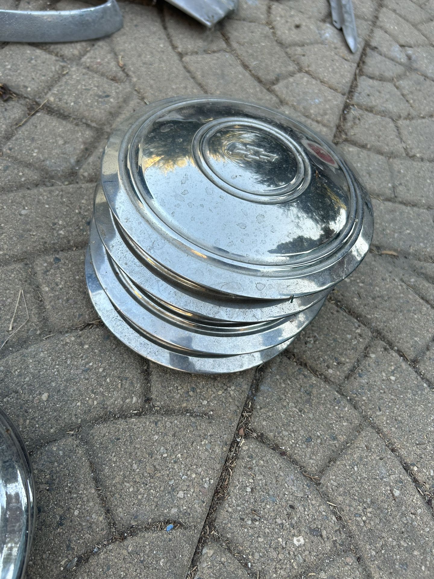 Chevy 6” Center Caps