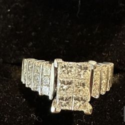 Stunning Diamond & 14k Ring