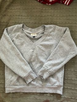 Grey v neck sweater
