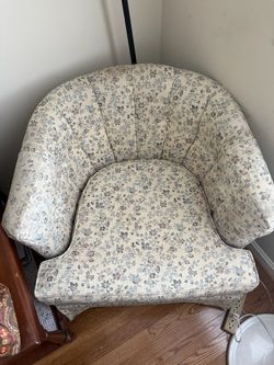Floral barrel-style armchair