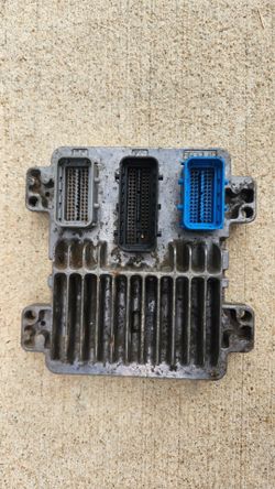 2004-2005 Chevy Silverado GMC Sierra 2(contact info removed) 6.6L Diesel ECM ECU | SERV. #1(contact info removed)