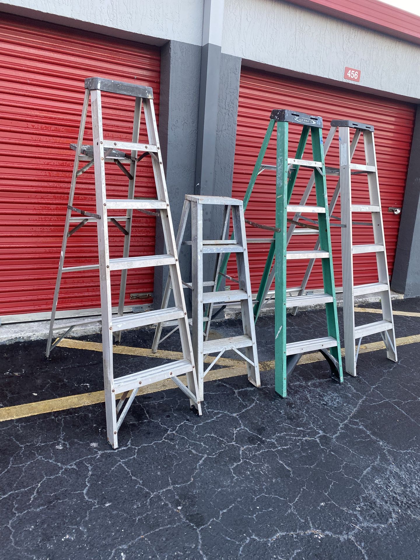 4 ladders