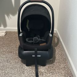 Maxi Cosi Mico Luxe Infant Car seat 