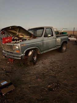 1981 Ford F-100 Step-side