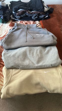 Nike Sweaters