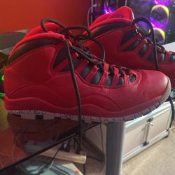 AIR JORDAN 10 RETRO BULLS OVER BROADWAY