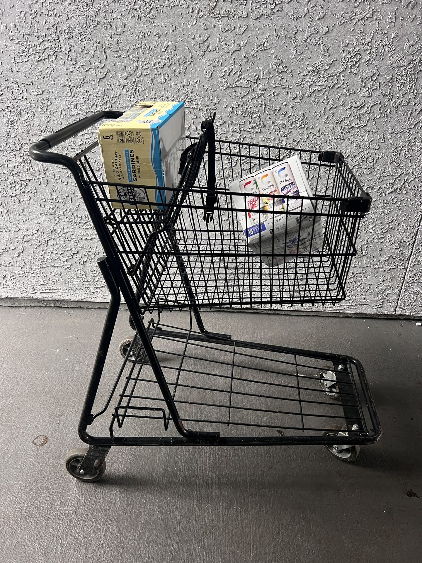 Shopping Cart for Sale in Tampa, FL OfferUp