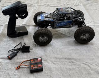 Axial Capra RC Rock Crawler