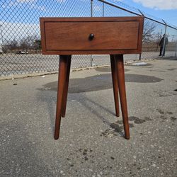 Mid century Modern Solid Wood Single Drawer Nightstand