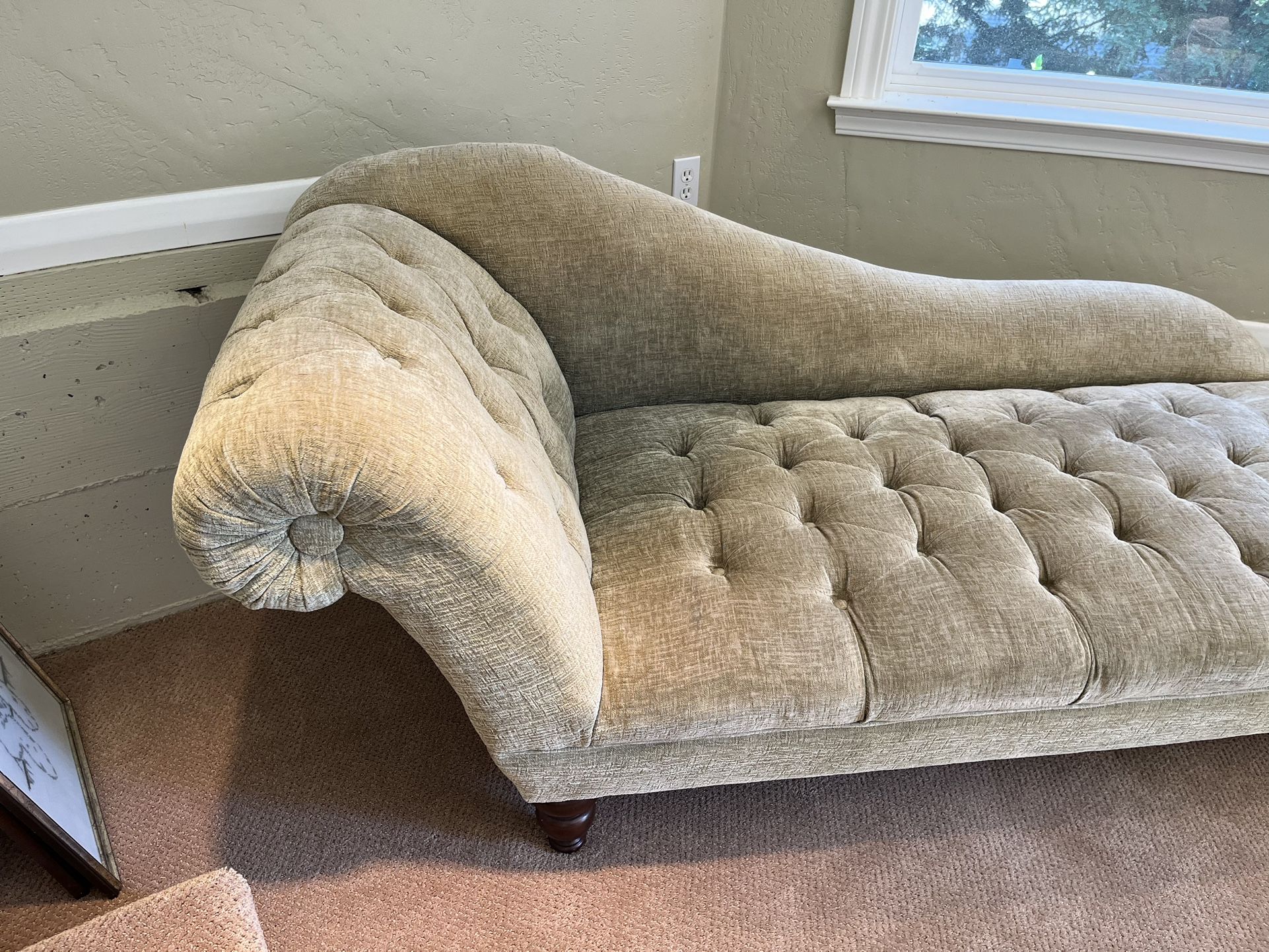 Chaise Lounge Sofa/couch