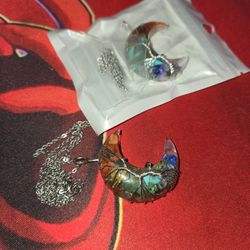 Moon Chakra Wire Silver Necklace Jewelry