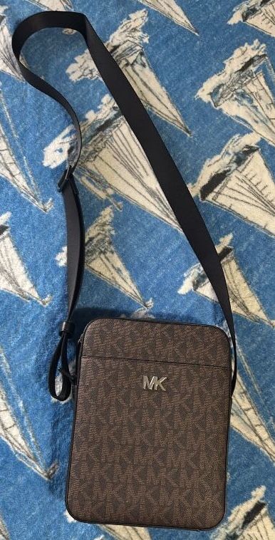 Michael Kors Cross Body Bag