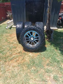 35"tire's & wheel's