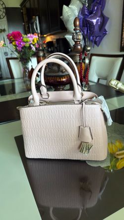 Hand bag