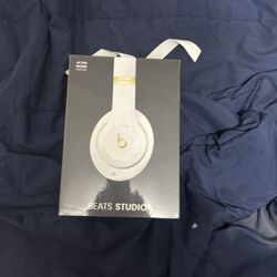 Beats Studio 3s