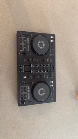 Pioneer DDJ flx4 dj controller