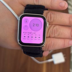 Apple Watch SE 2nd gen 40mm