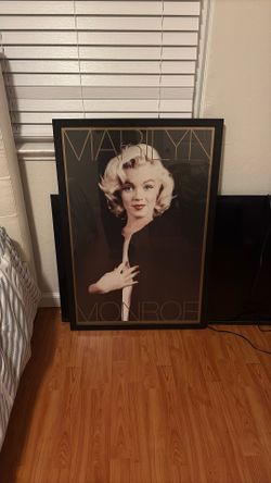 Marilyn Monroe Picture With Frame