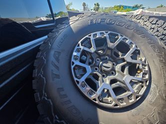 2025 Ford Raptor R Wheels and BFG Tires