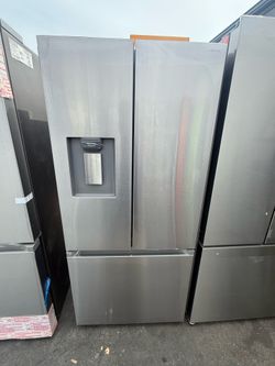 Samsung 30” Stainless Steel Apartment Size French Door Refrigerator