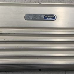 Clarion 4channel Car Amp