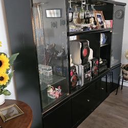 3 PCS CABINET W/LIGHTS