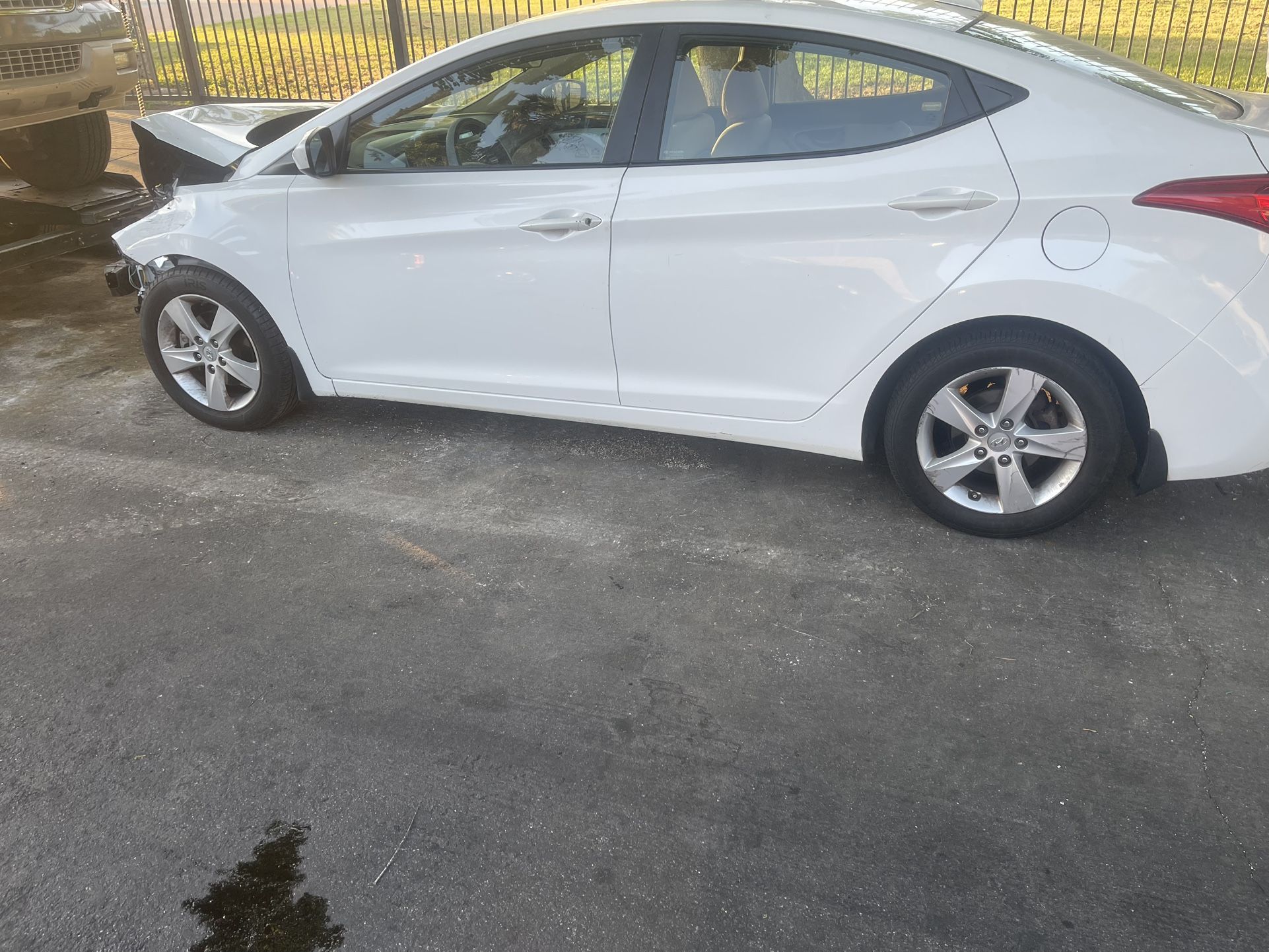Hyundai Elantra Part Out
