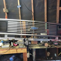 71 -77 Chevy Van Grill