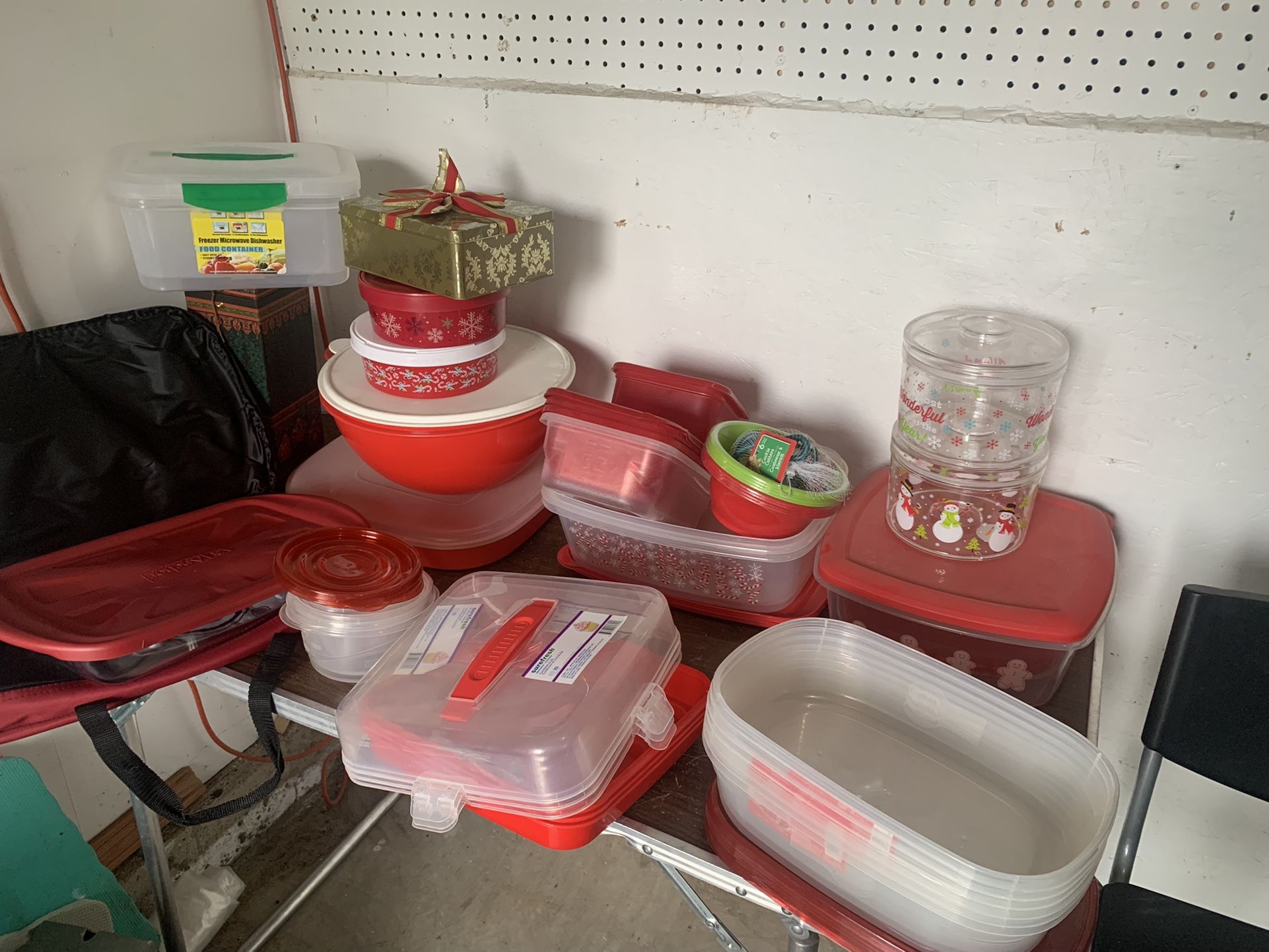 Christmas Containers 