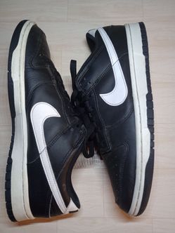 Men's Size 10 Nike Dunk Low Black Panda 2.0