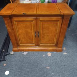 Liquor  Cabinet