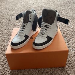 Louis Vuitton Boombox Sneaker Boot for Sale in Yorba Linda, CA - OfferUp
