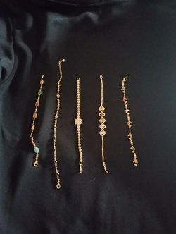 pulseras de oro laminado a $13 cada una