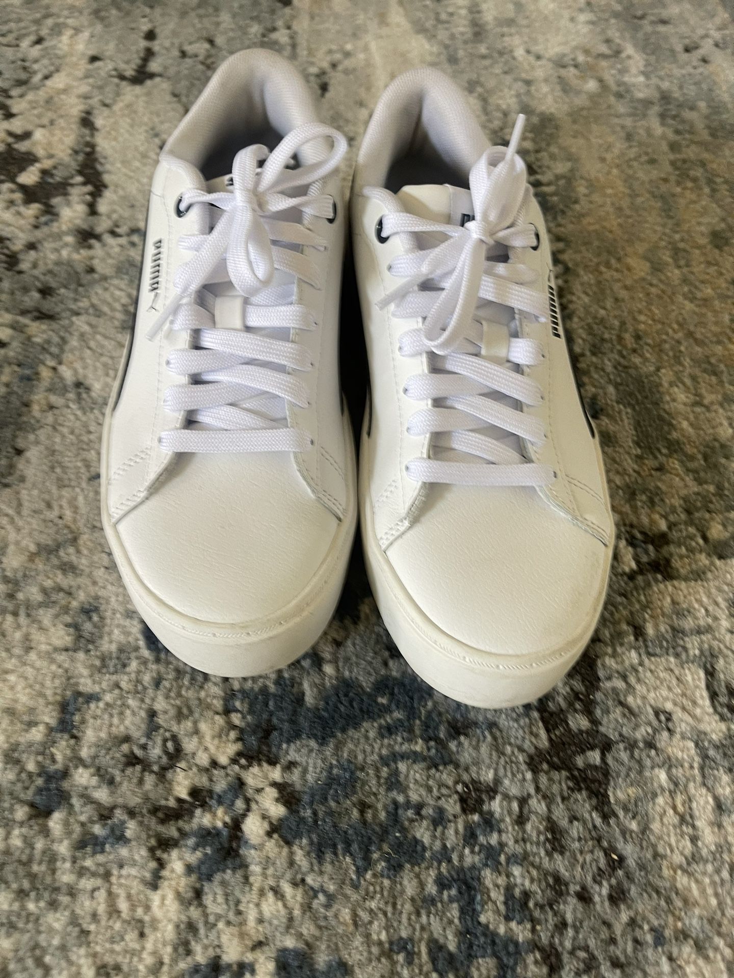 Puma Shoes Size 4.5