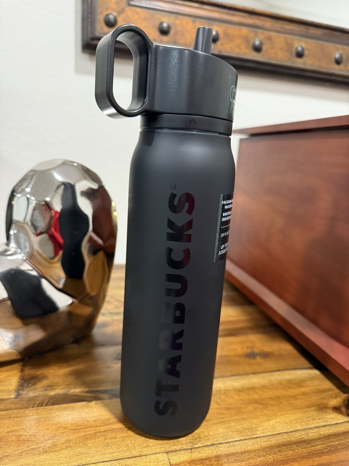 Starbucks Soft Touch Stainless Steel Water Bottle Twist Sip Insulated 20 Oz