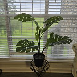 Faux monstera plant With Plant Holder 