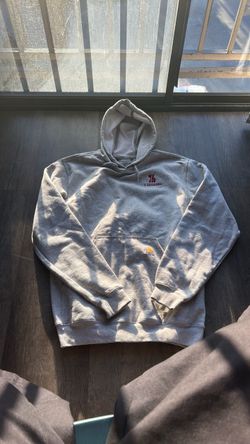 Brand new Carhartt pull over